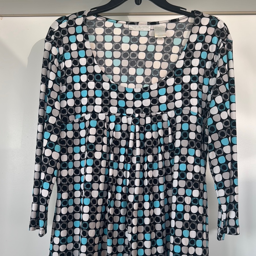 Worthington Black, White, and Blue Geometric Long Sleeve Top